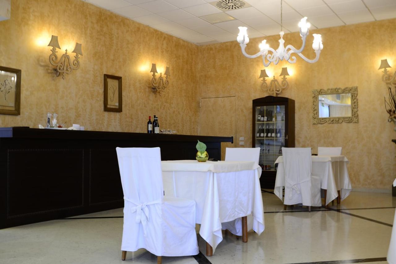 Phi Hotel Emilia Ozzano dell'Emilia Exterior foto