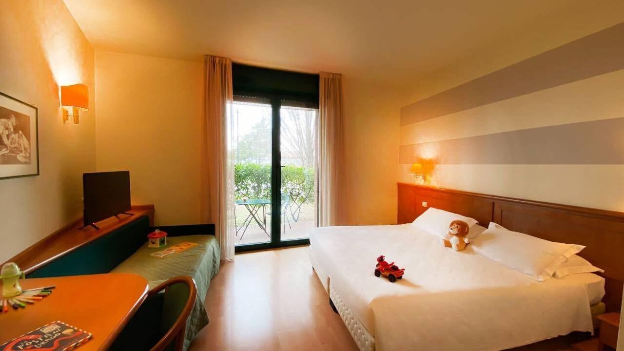 Phi Hotel Emilia Ozzano dell'Emilia Exterior foto